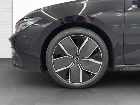 VW – Passat Variant 2.0 TDI R-Line DSG