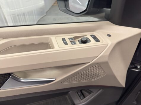 VW – Multivan kurz 1.4 eHybrid Life Edition D