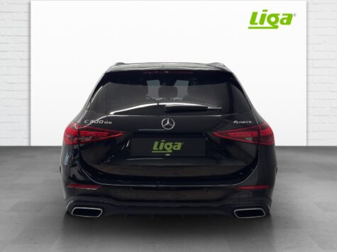 Mercedes-Benz – C 300 de AMG Line 4Matic