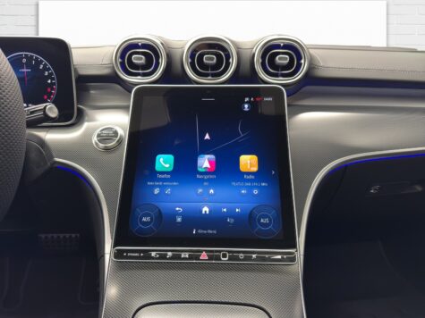 Mercedes-Benz – C 300 de AMG Line 4Matic