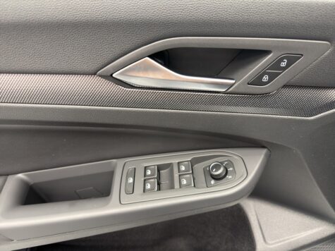 VW – Golf VIII 2.0 TSI R DSG 4motion