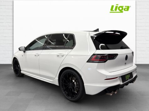 VW – Golf VIII 2.0 TSI R DSG 4motion