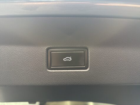 VW – T-Roc 2.0 TDI SCR Sport DSG 4motion