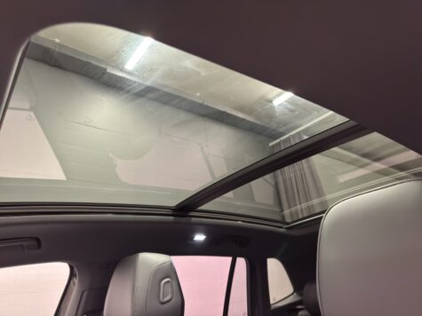 VW – Tiguan 2.0 TSI R-Line DSG 4motion