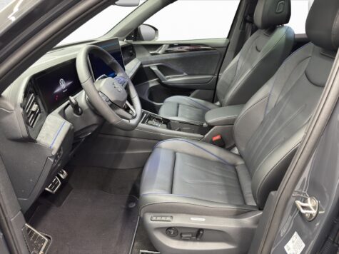 VW – Tiguan 2.0 TSI R-Line DSG 4motion