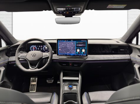 VW – Tiguan 2.0 TSI R-Line DSG 4motion