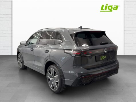 VW – Tiguan 2.0 TSI R-Line DSG 4motion