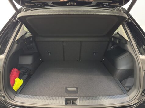 VW – Tiguan 2.0 TDI SCR Elegance DSG 4motion