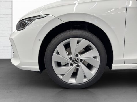 VW – Golf VIII 1.5 eTSI United DSG