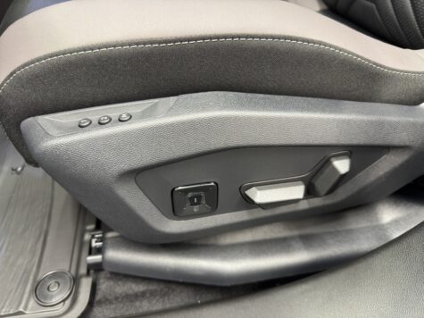 Jeep – Compass First Edition