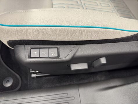 Fiat – 600 1.2 Hybrid 145 La Prima