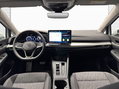 VW – Golf VIII Variant 2.0 TDI Life DSG