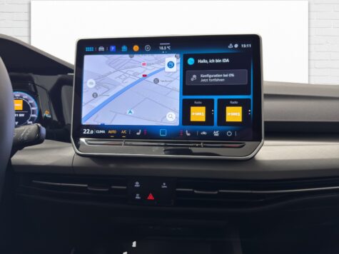 VW – Golf VIII Variant 2.0 TDI Life DSG