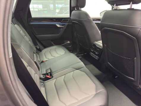 VW – Touareg 3.0 V6 TDI 286 R-Line Final Edition