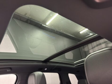 VW – Touareg 3.0 V6 TDI 286 R-Line Final Edition