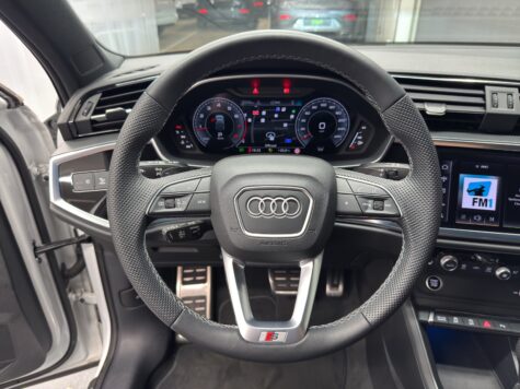 Audi – Q3 Sportback 1.5 35 TFSI S line S-Tronic