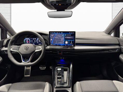 VW – Golf VIII 1.5 TSI PHEV GTE DSG