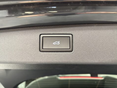 VW – Tiguan 2.0 TDI SCR R-Line United DSG 4motion