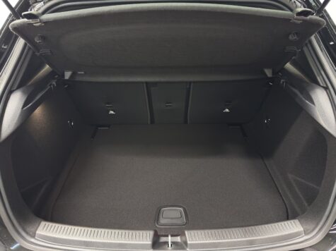 Mercedes-Benz – A 220 d AMG Line