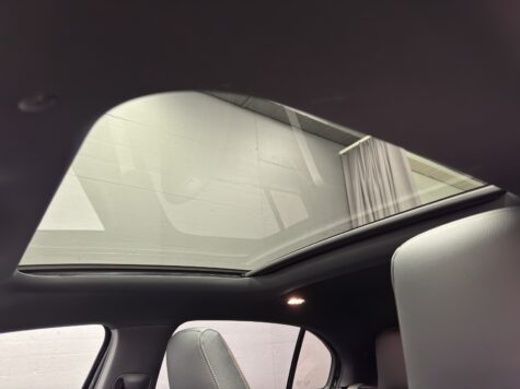 Mercedes-Benz – A 220 d AMG Line