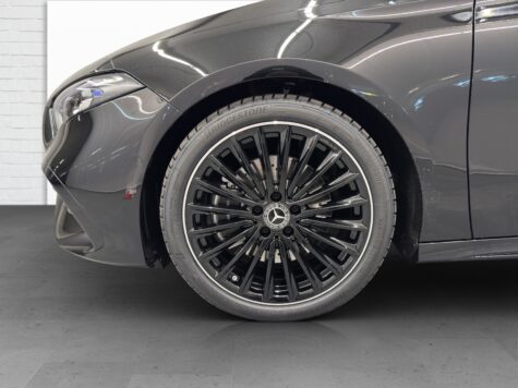 Mercedes-Benz – A 220 d AMG Line