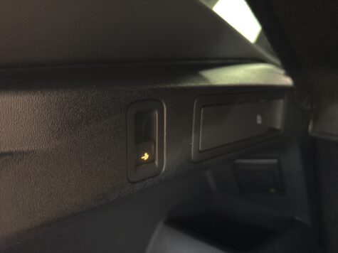 VW – Tiguan 2.0 TDI SCR R-Line United DSG 4motion