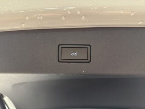 VW – Tayron 2.0 TDI SCR Elegance DSG 4motion