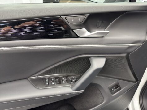 VW – Tayron 2.0 TDI SCR Elegance DSG 4motion