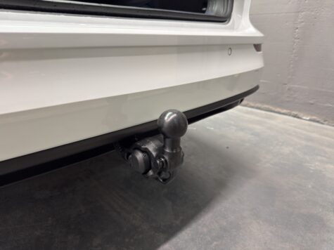 VW – Golf VIII Variant 2.0 TDI Life DSG