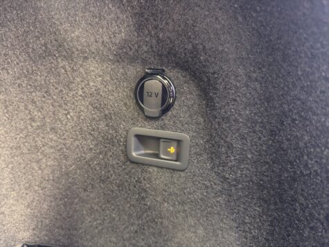 VW – Golf VIII Variant 1.5 eTSI Life DSG