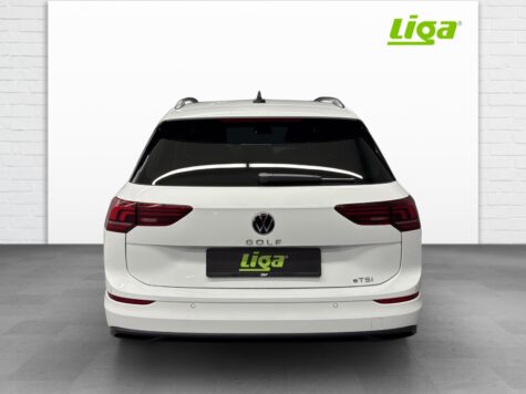 VW – Golf VIII Variant 1.5 eTSI Life DSG