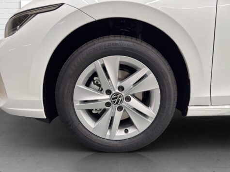 VW – Golf VIII Variant 1.5 eTSI Life DSG