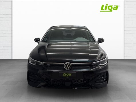 VW – Golf VIII 1.5 eTSI R-Line DSG