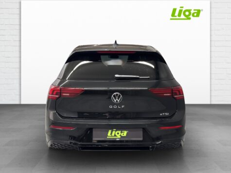 VW – Golf VIII 1.5 eTSI R-Line DSG