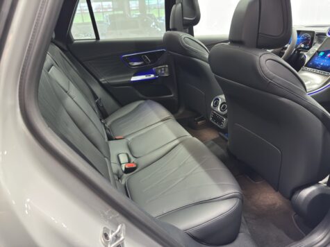 Mercedes-Benz – GLC 300 AMG Line 4Matic