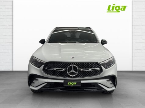 Mercedes-Benz – GLC 300 AMG Line 4Matic