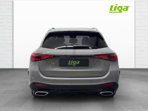 Mercedes-Benz – GLC 300 AMG Line 4Matic