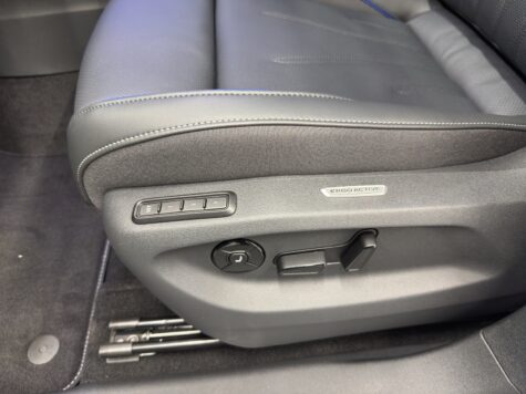 VW – Tiguan 2.0 TSI R-Line Plus DSG 4motion