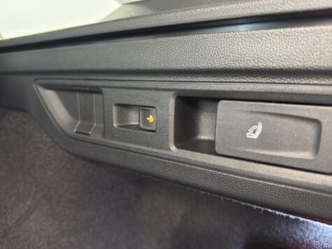 VW – Passat Variant 1.5 TSI PHEV Business DSG