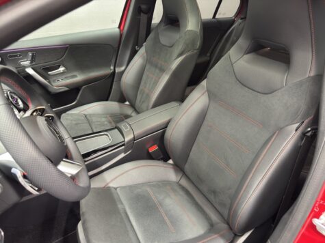 Mercedes-Benz – A 250 AMG Line 4Matic