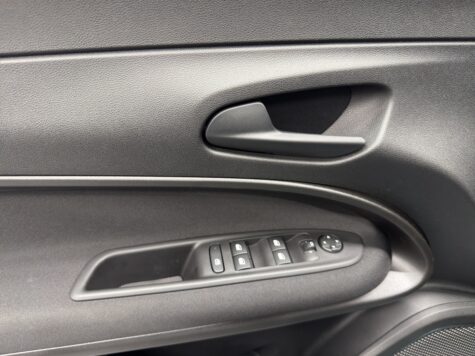 Fiat – 600 1.2 Hybrid Icon Swiss Edition