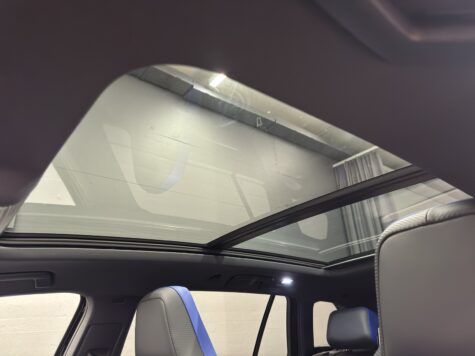 VW – Golf VIII Variant 2.0 TSI R DSG 4motion