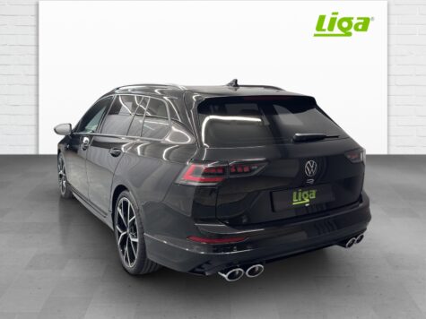 VW – Golf VIII Variant 2.0 TSI R DSG 4motion