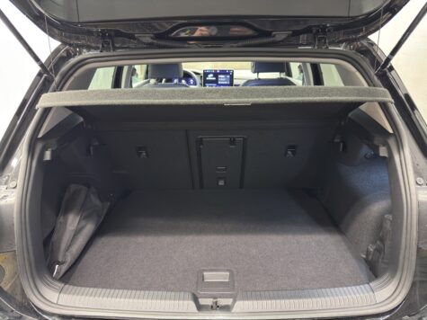 VW – Golf VIII 1.5 eTSI Life DSG