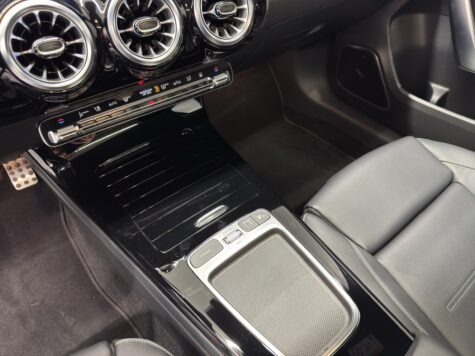 Mercedes-Benz – A 250 AMG Line 4Matic