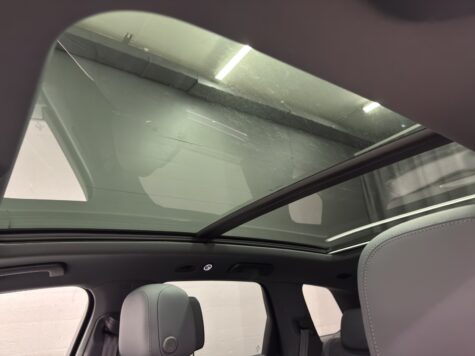 VW – Touareg 3.0 V6 TSI R-Line