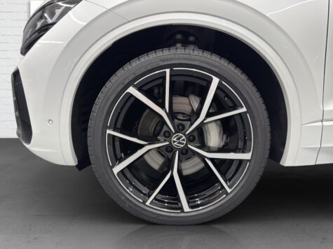 VW – Touareg 3.0 V6 TSI R-Line