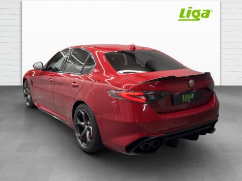 Alfa Romeo – Giulia 2.9 V6 Biturbo Quadrifoglio
