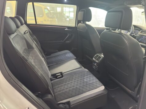 VW – Tiguan Allspace 2.0 TSI R-Line DSG