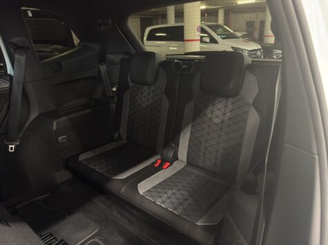 VW – Tiguan Allspace 2.0 TSI R-Line DSG